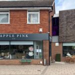 Apple-Pink (Apple Pink Cafe) Apple-Pink (Apple Pink Cafe)